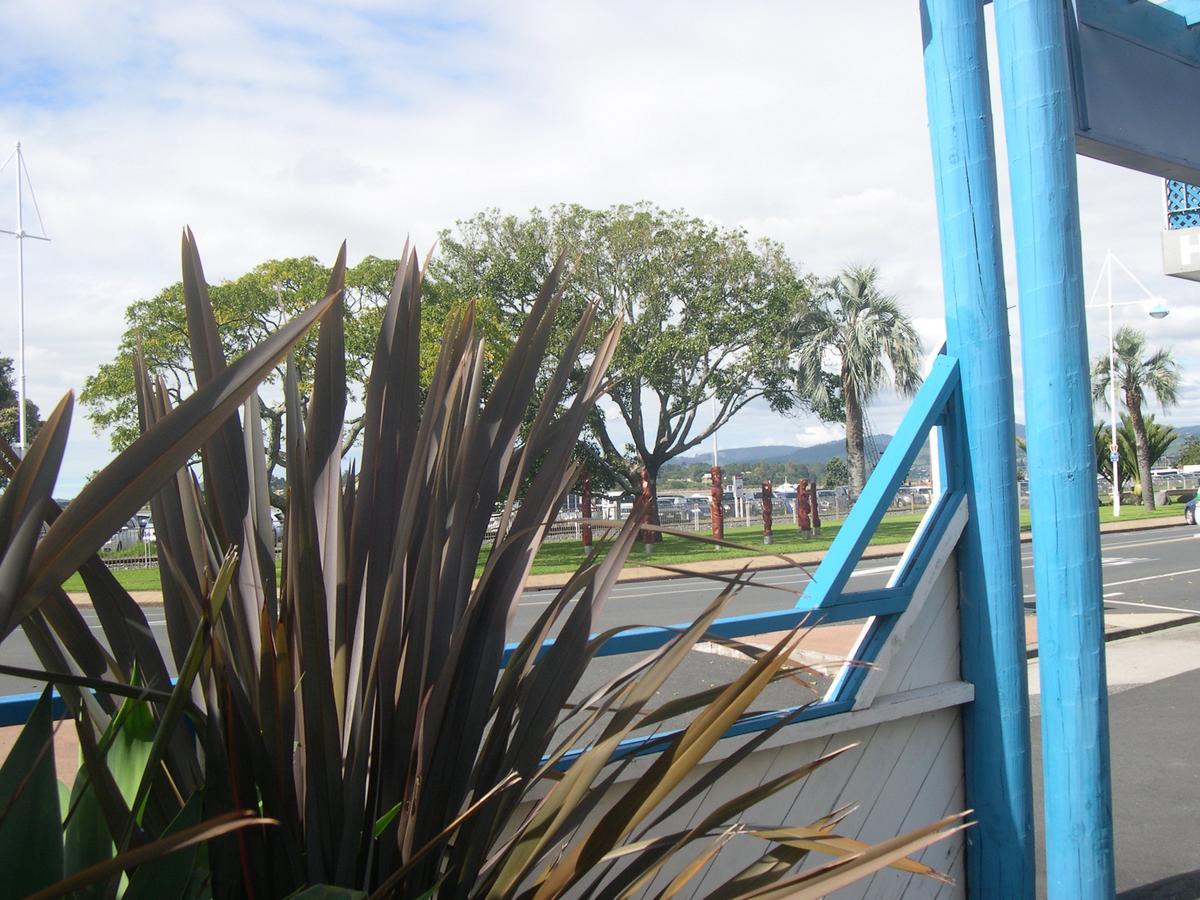 Strand Motel Тауранга Екстериор снимка